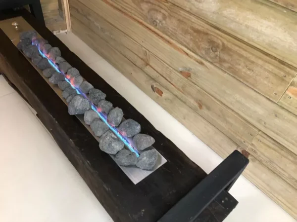 Lareira A Gás Inox Escovado Em Dormente De Lei 120cm