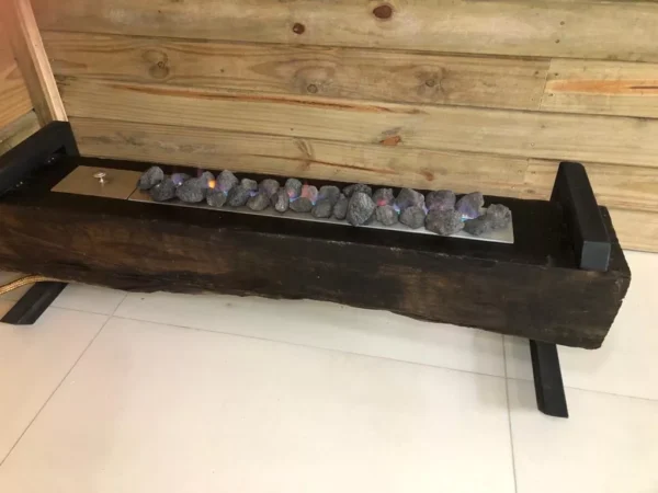 Lareira A Gás Inox Escovado Em Dormente De Lei 100cm